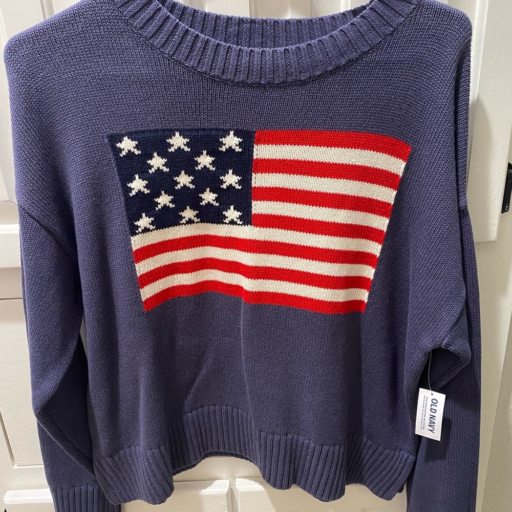 Old Navy flag sweater-